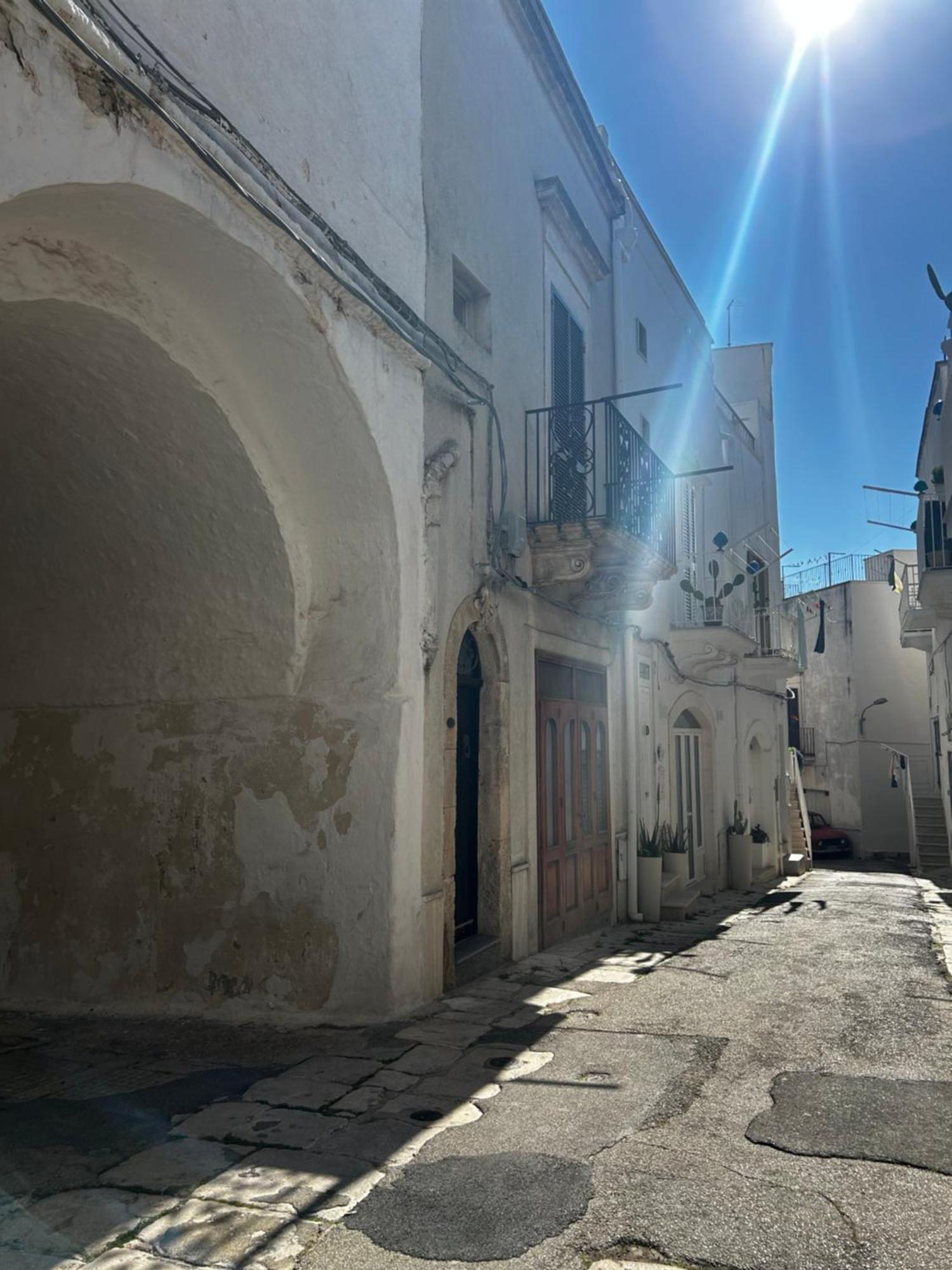 La 9 Guest House Ostuni Extérieur photo